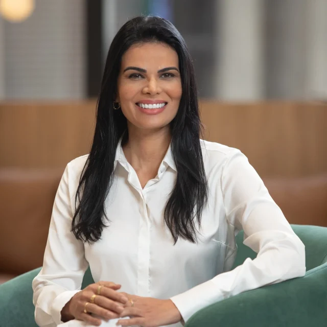 Dra. Juliana Soares